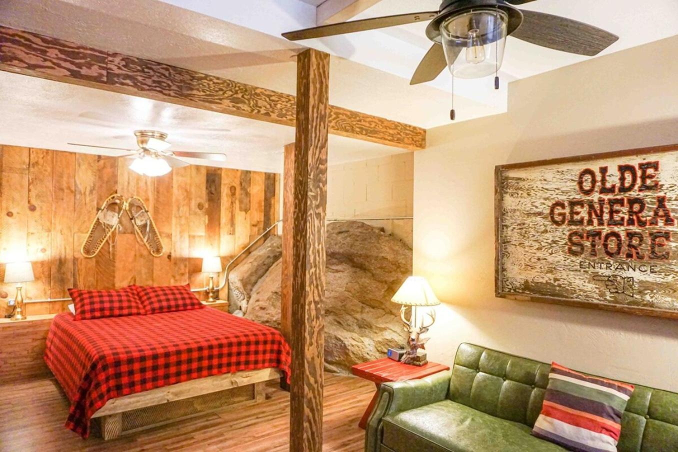 Bear Cave- Pet Friendly Suite In Shaver Lake Buitenkant foto