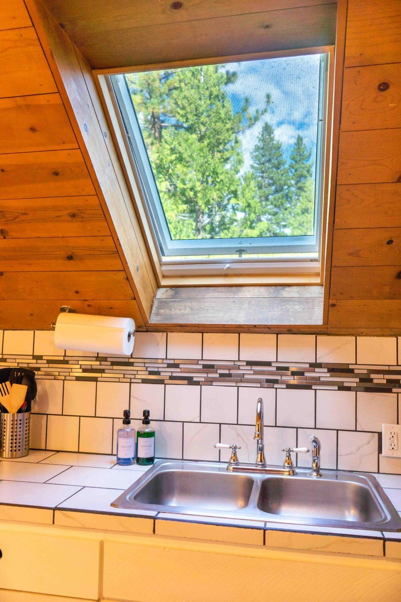 Bear Cave- Pet Friendly Suite In Shaver Lake Buitenkant foto