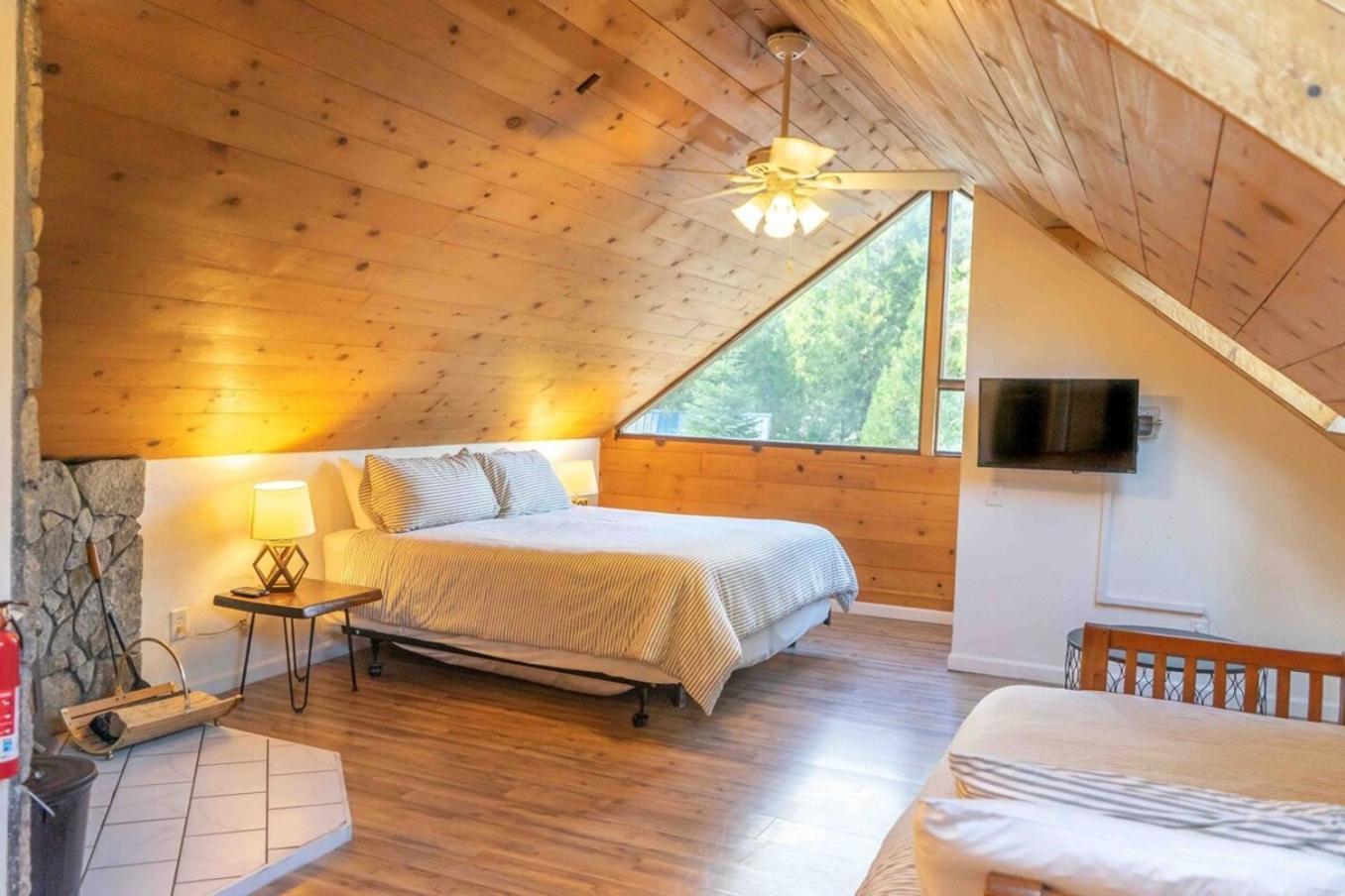 Bear Cave- Pet Friendly Suite In Shaver Lake Buitenkant foto