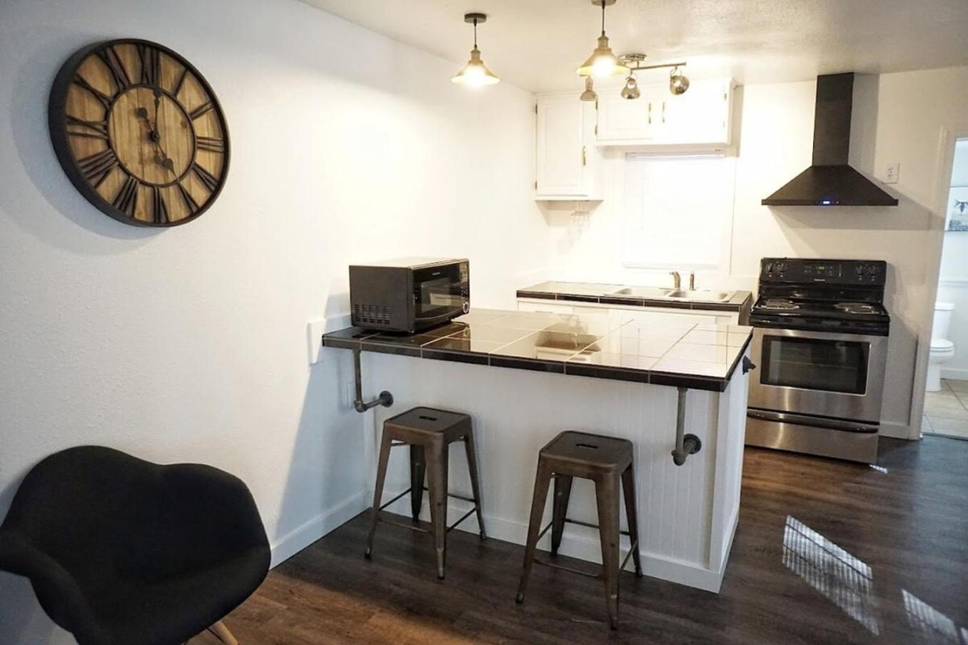 Bear Cave- Pet Friendly Suite In Shaver Lake Buitenkant foto