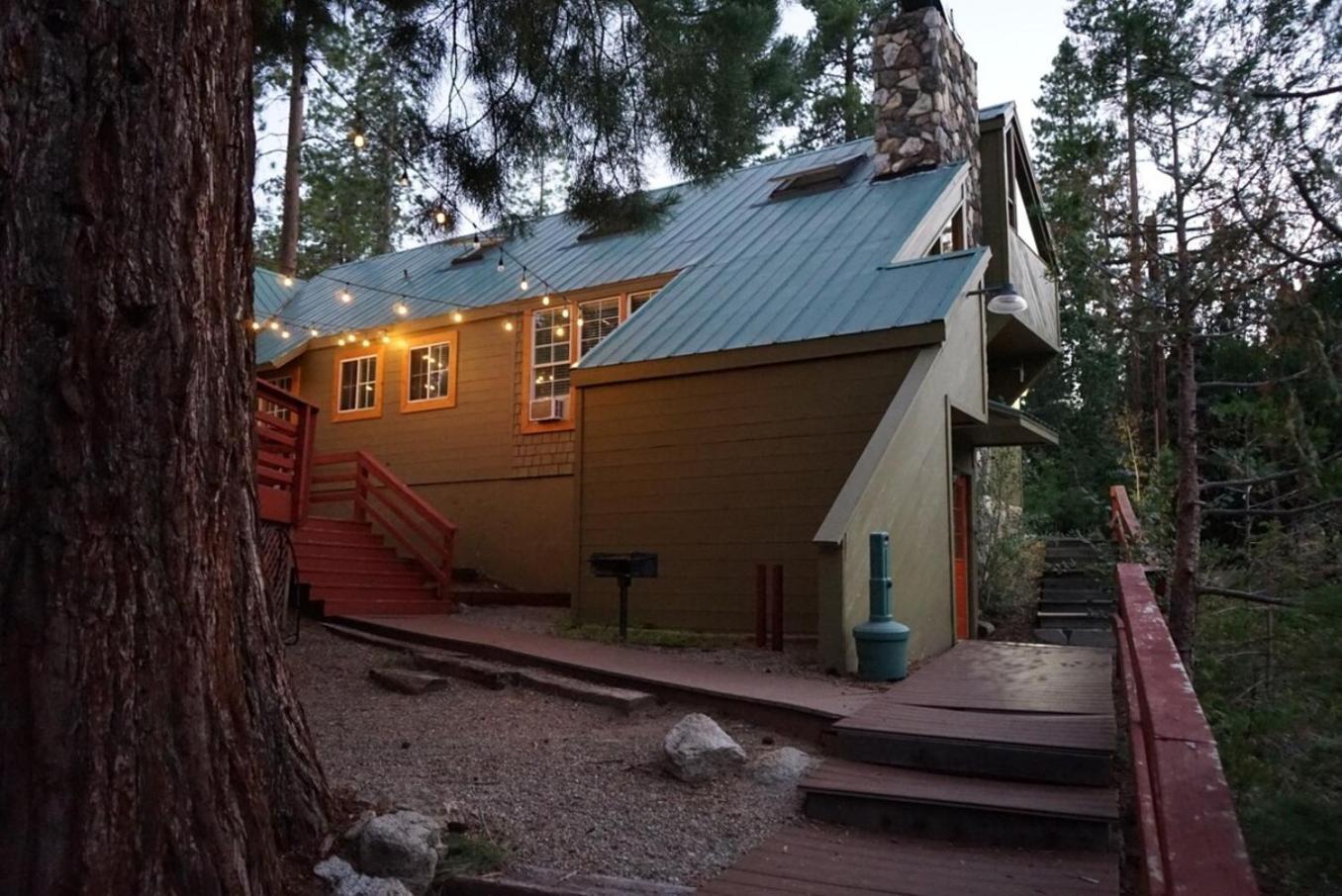 Bear Cave- Pet Friendly Suite In Shaver Lake Buitenkant foto