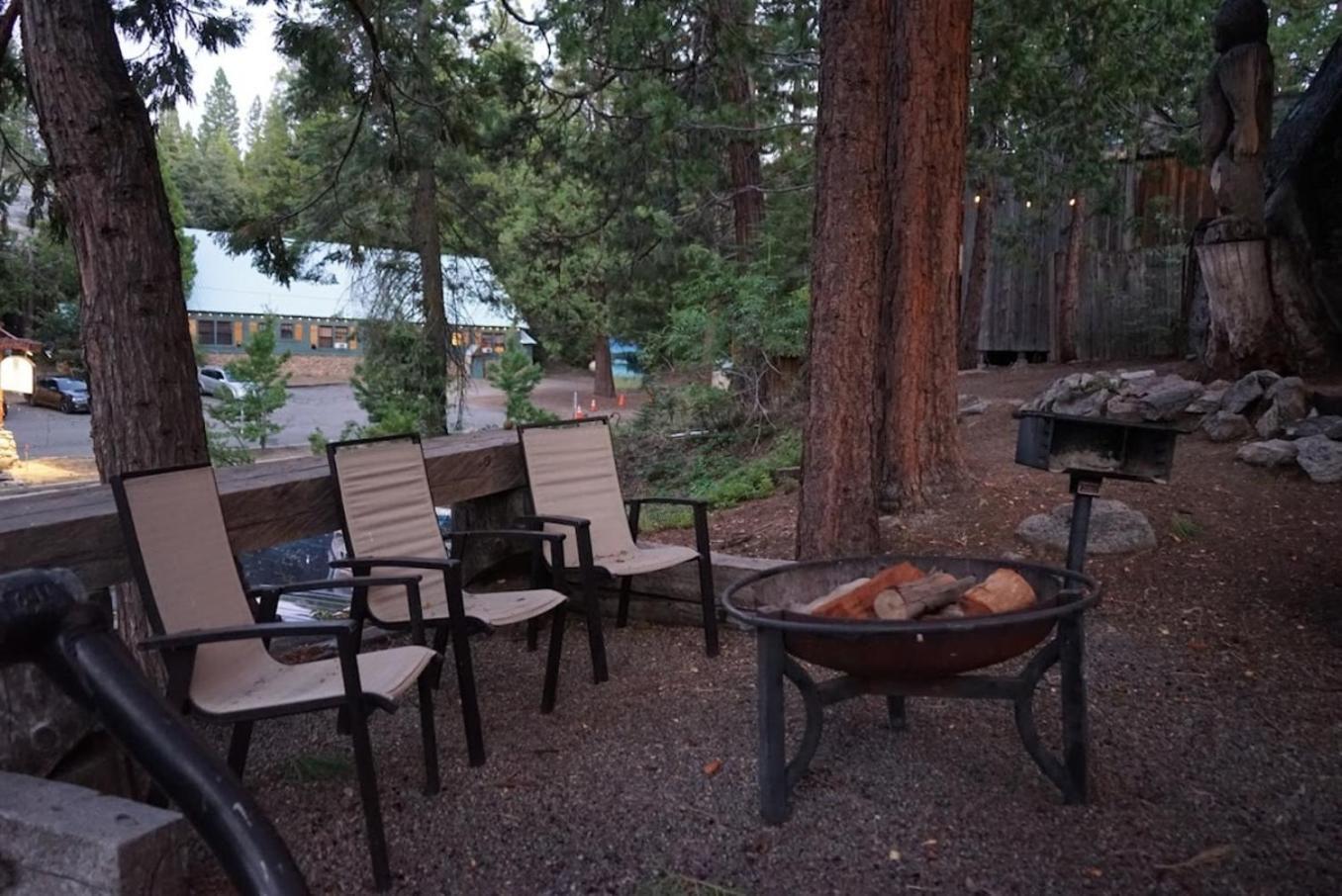 Bear Cave- Pet Friendly Suite In Shaver Lake Buitenkant foto
